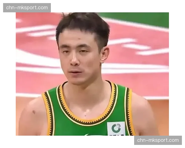 广东队G4末节联防策略为何未能限制赵继伟的发起？